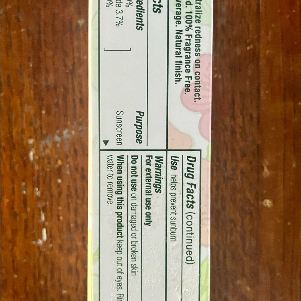 Clinique Redness Solutions Makeup - Broad Spectrum SPF 15 - Picture 4 of 8